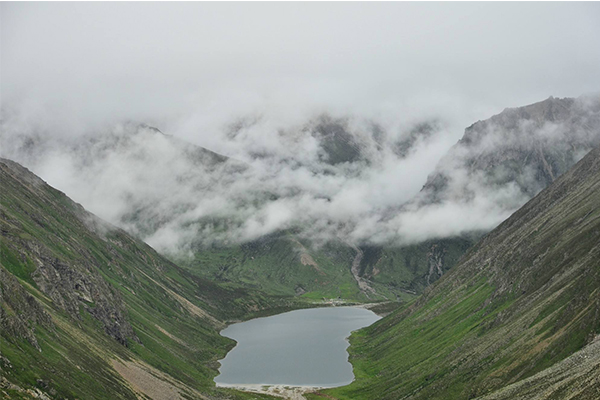梦境奢华，布宫，林芝，巴松措，鲁朗林海，波密，然乌湖，大峡谷，朗县 ，拉姆拉错，泽当，羊湖，满拉水库，珠峰大本营，纳木措扎营12晚13日游